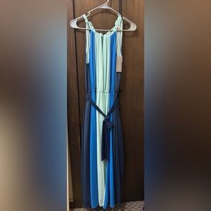 Eva Mendes Aqua and Blue Dress